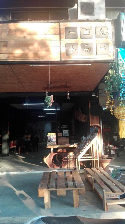 Cham Cha Hostel Chiang Mai Exterior photo